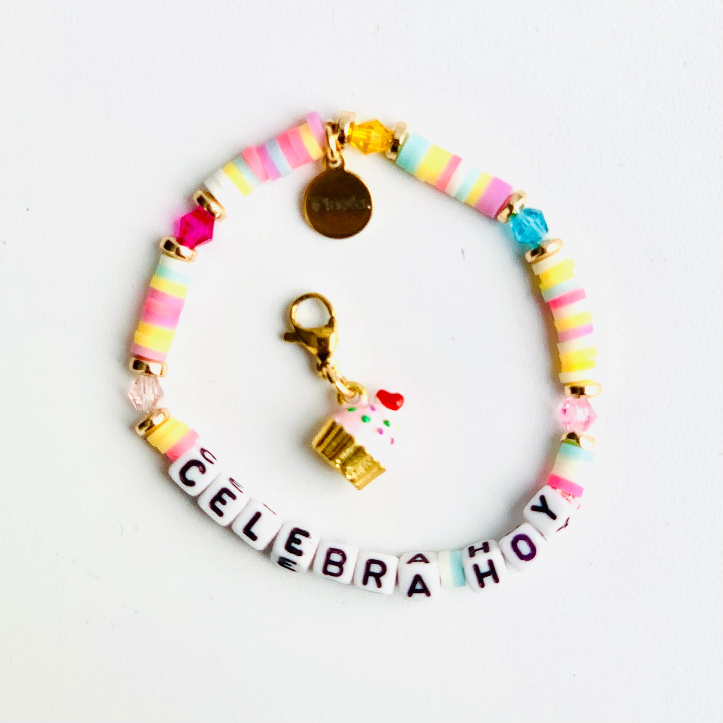 CELEBREA HOY Pinola Daily
