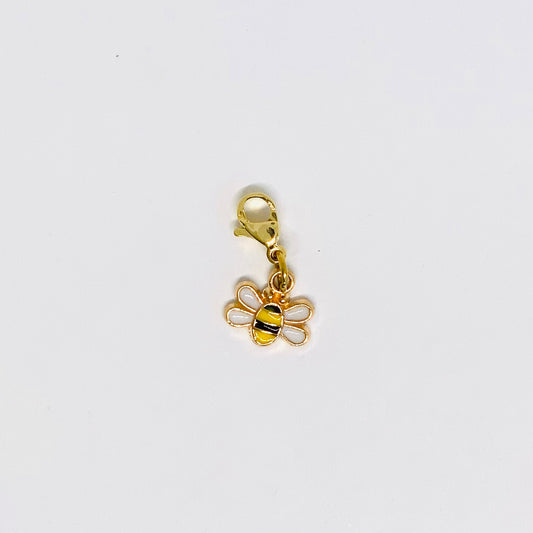 Abeja .8x.8cm