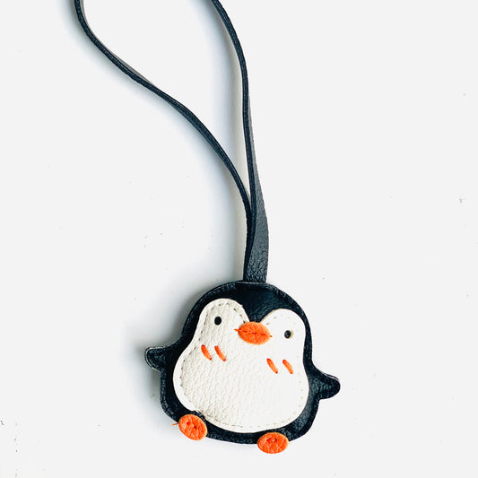Charm Buddy Pingüino