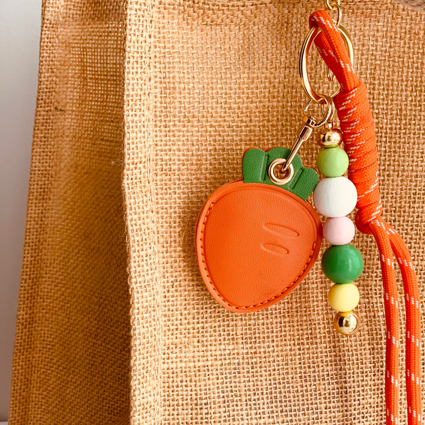 EASTER CARROT CHARM BUDDY